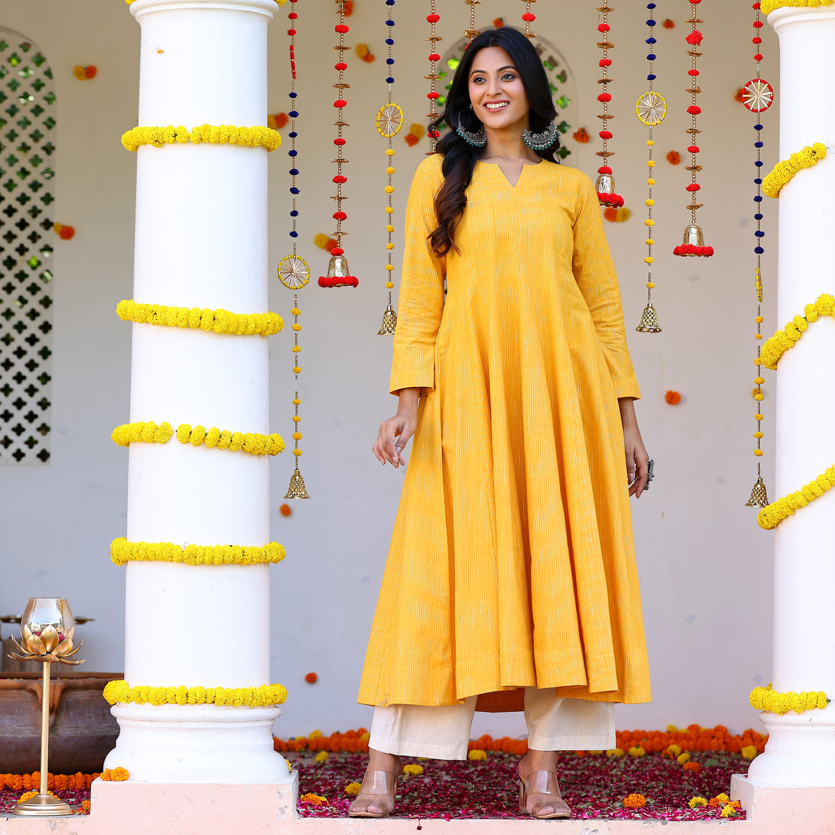 Sehra Yellow Gher Kurta