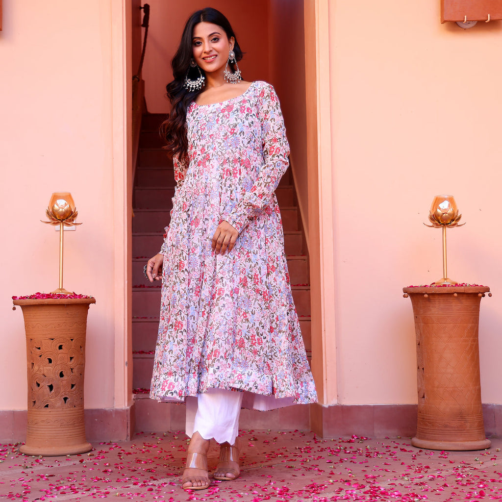 Juhi Kalidar Georgette Kurta