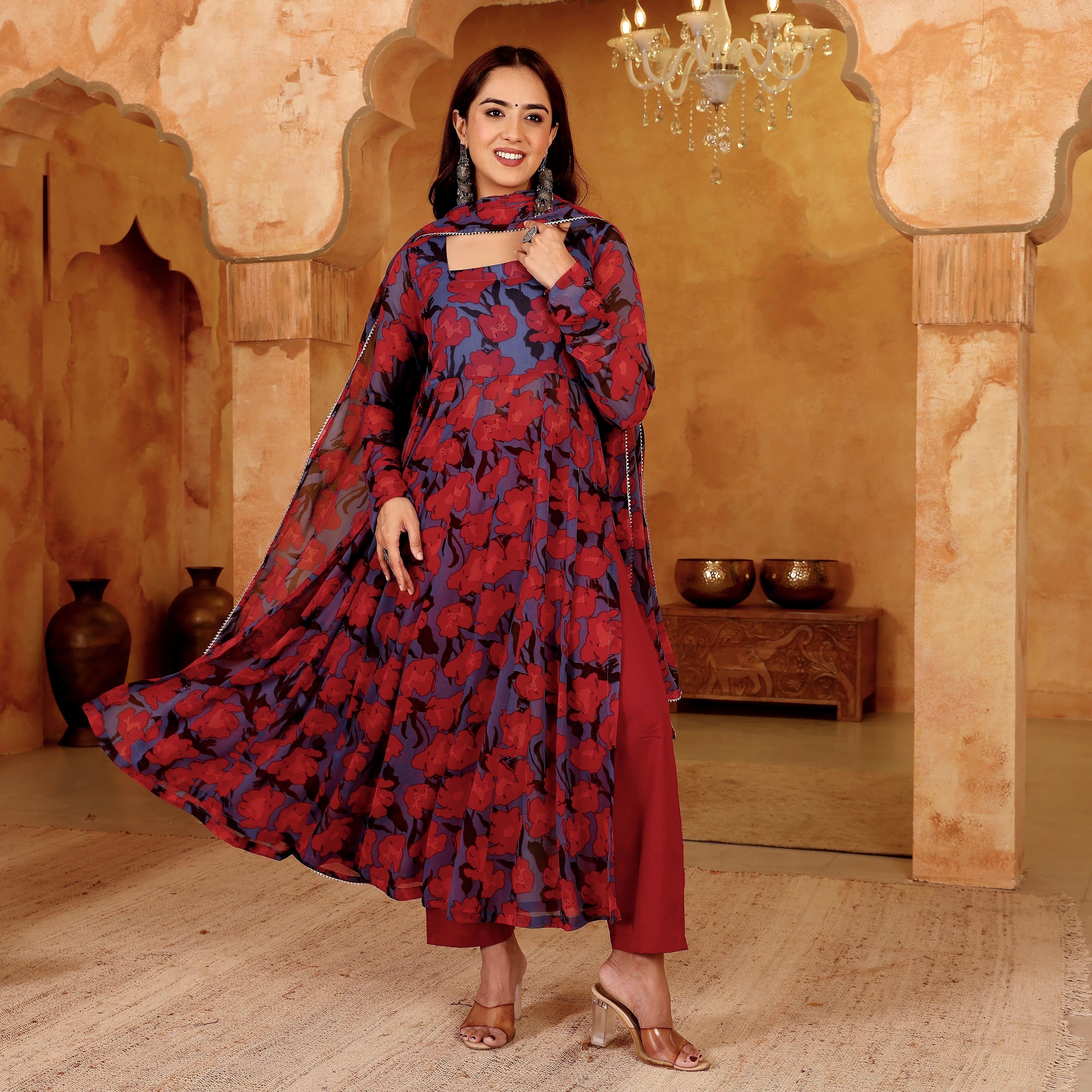 Vinami Chiffon Set