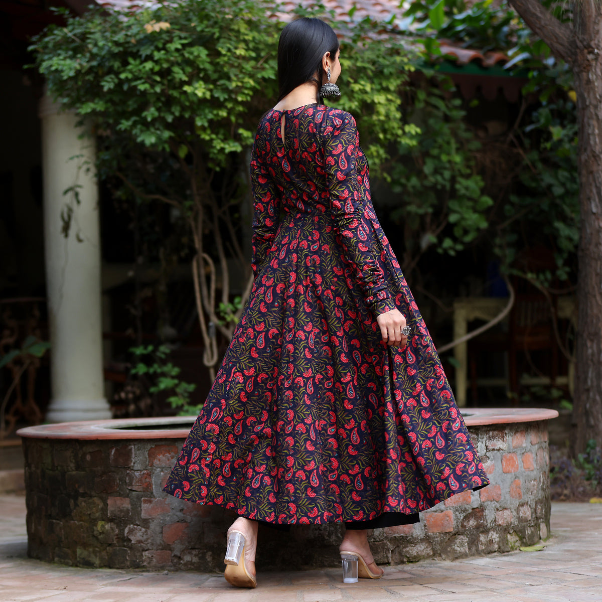 Veda paisley Gher Cotton Kurta