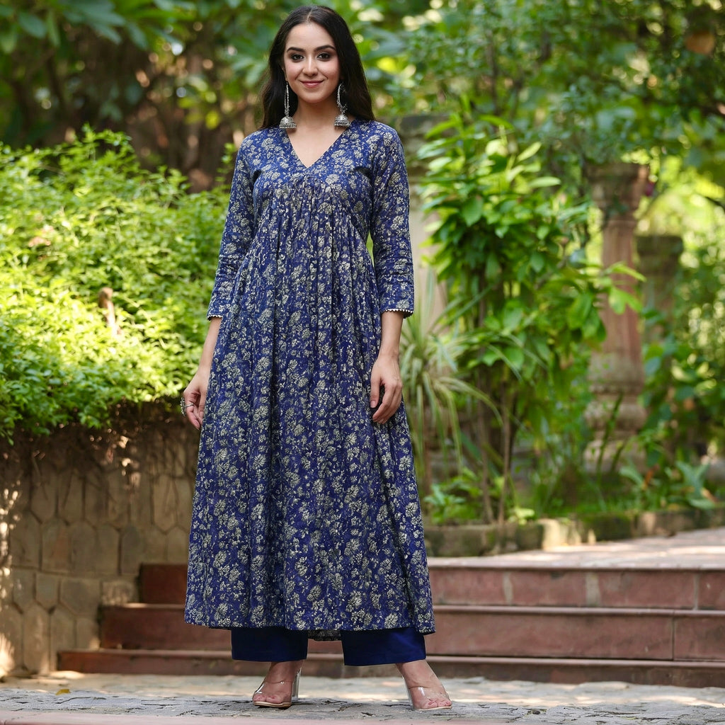Vaurika Georgette Kurta