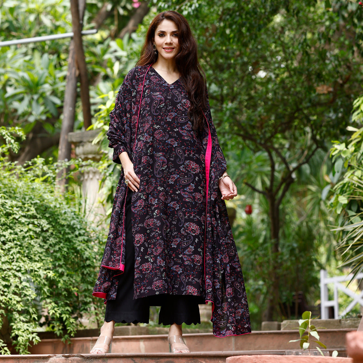 Kambhavati Georgette Set