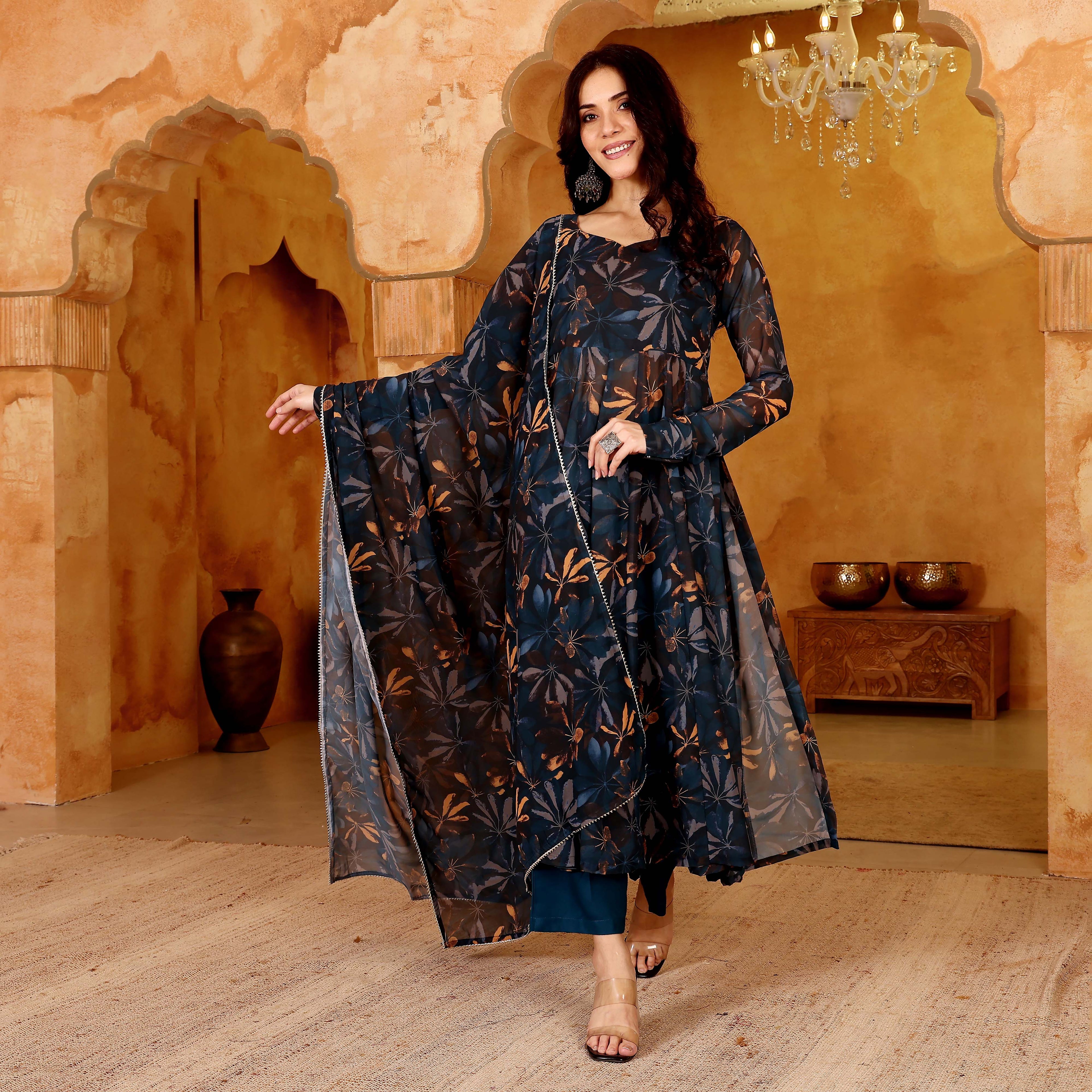 Shubhika Georgette Set