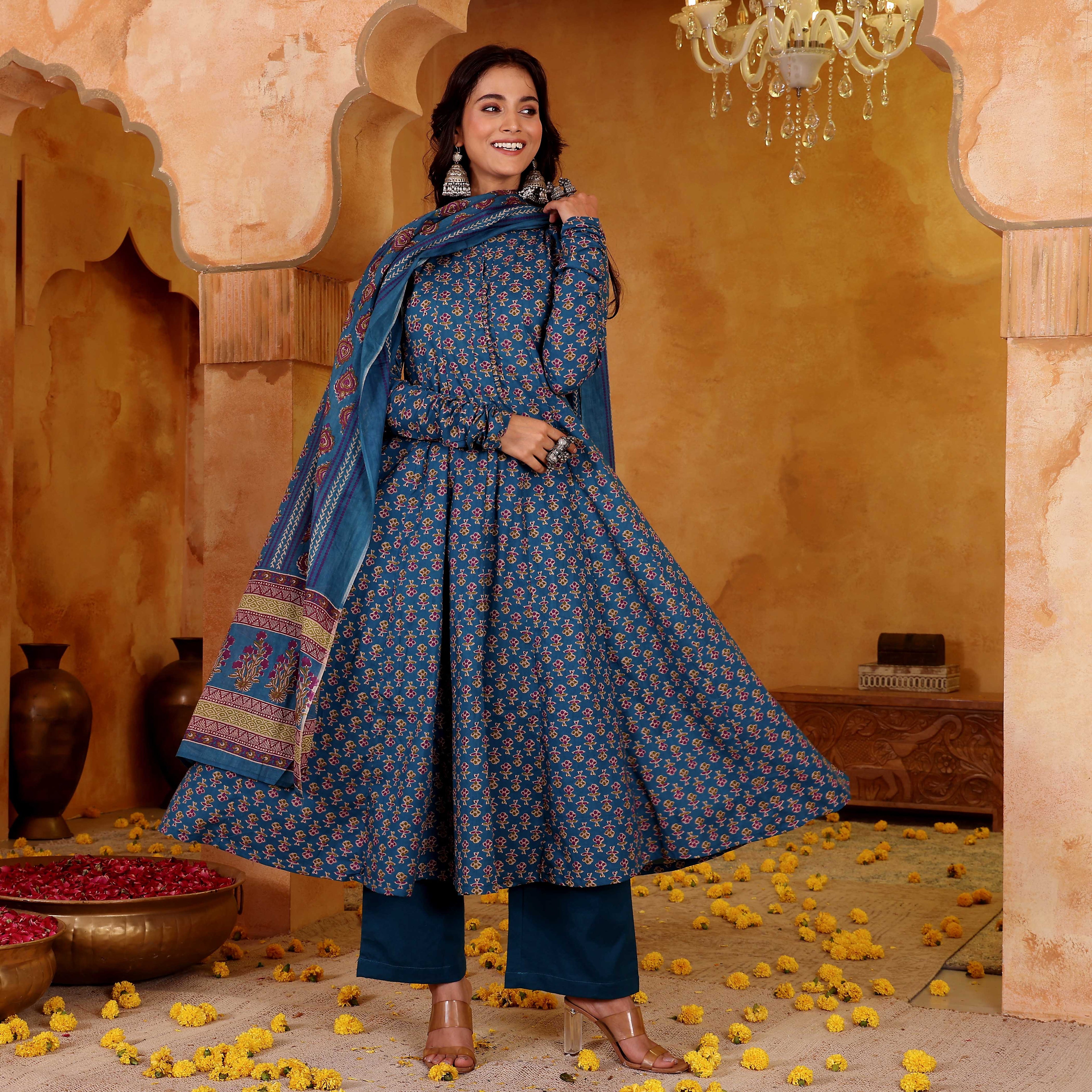 Pranali Cotton Set
