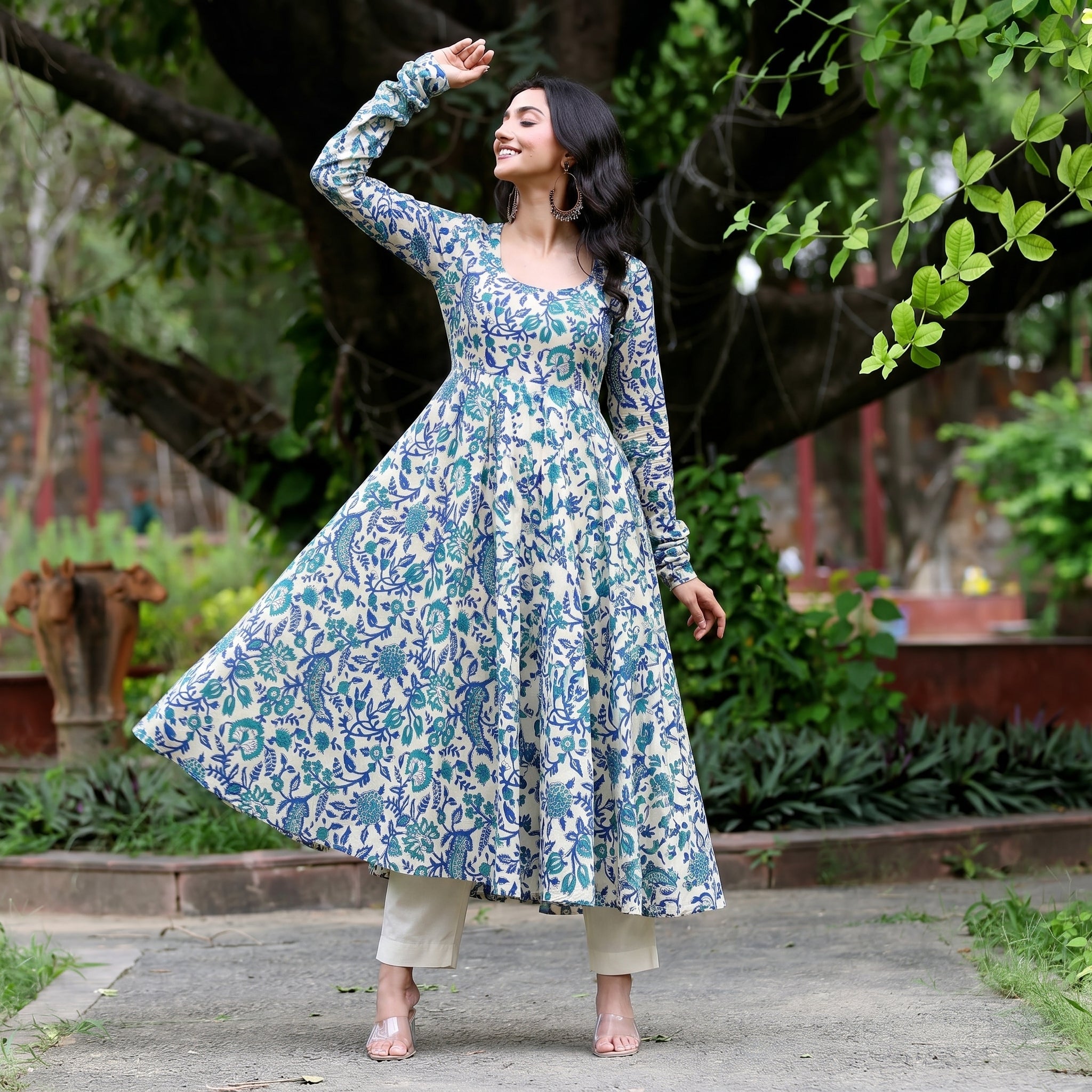 Kripa Kalidaar Cotton Kurta
