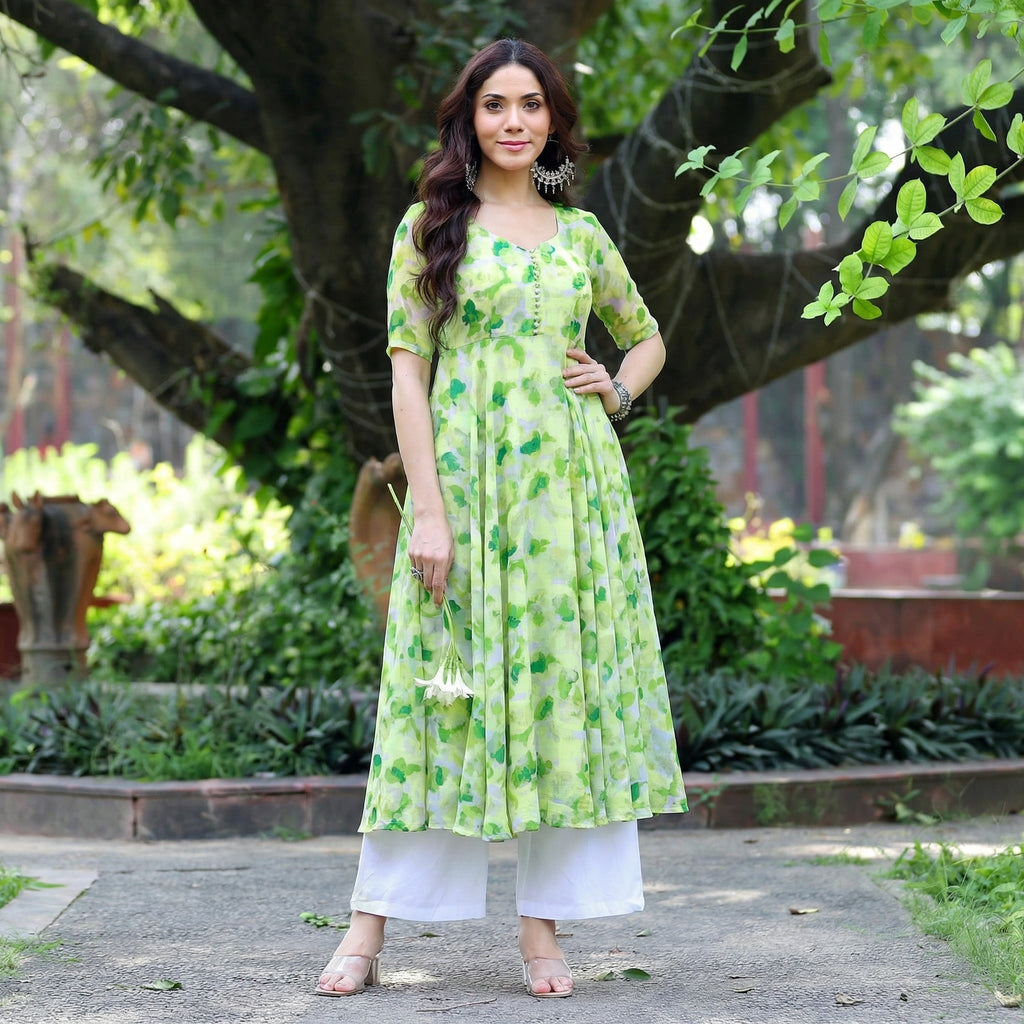 Ashna Georgette Kurta