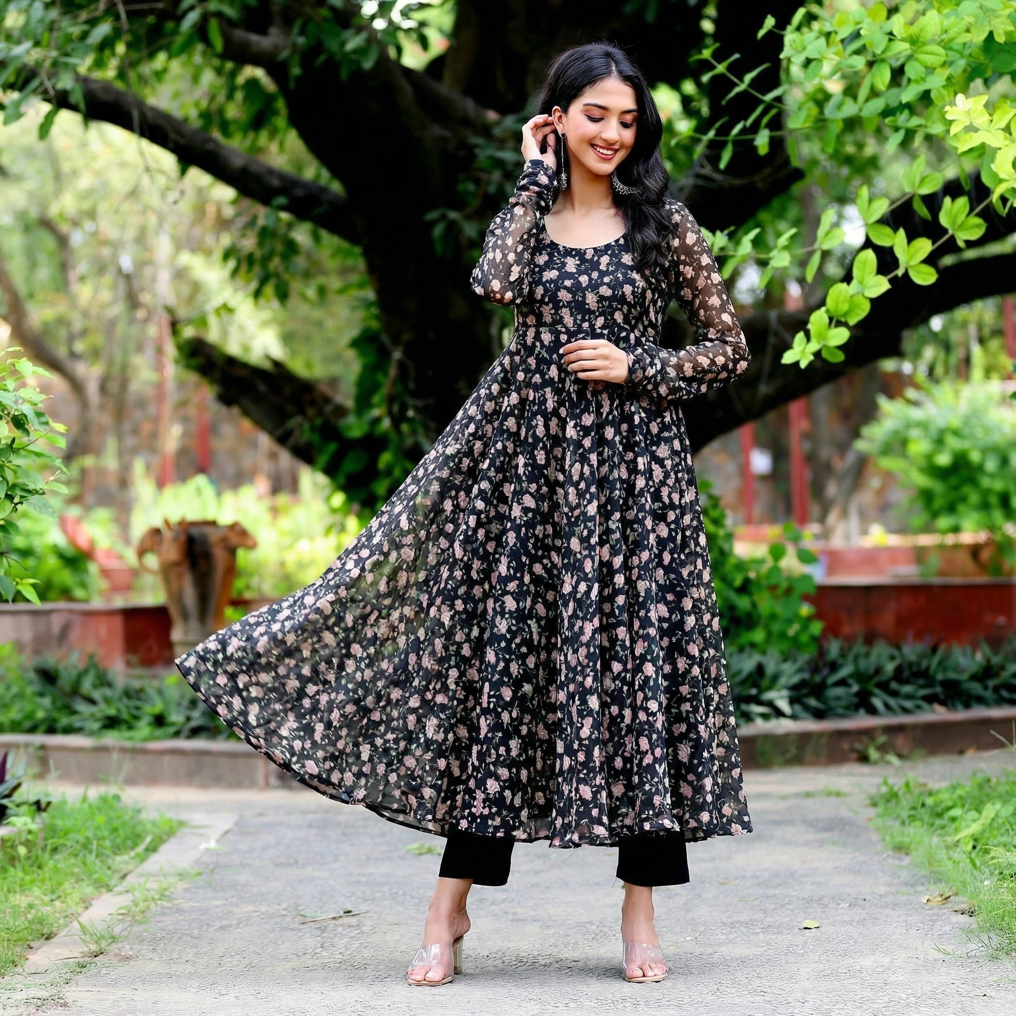 Sarita Georgette Kurta