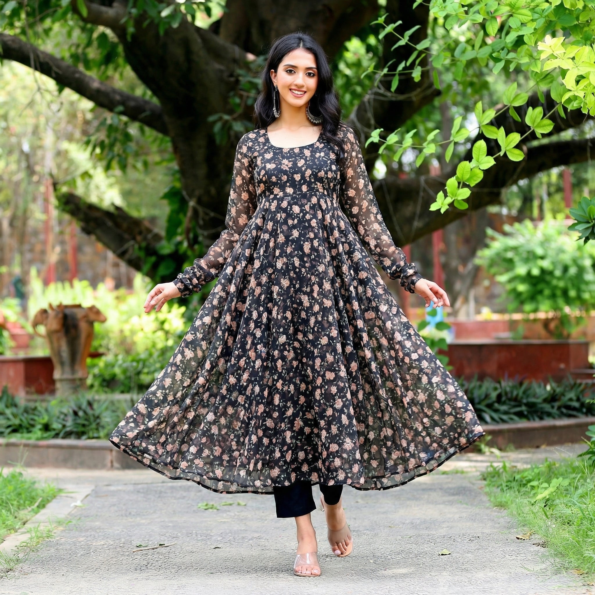 Sarita Georgette Kurta