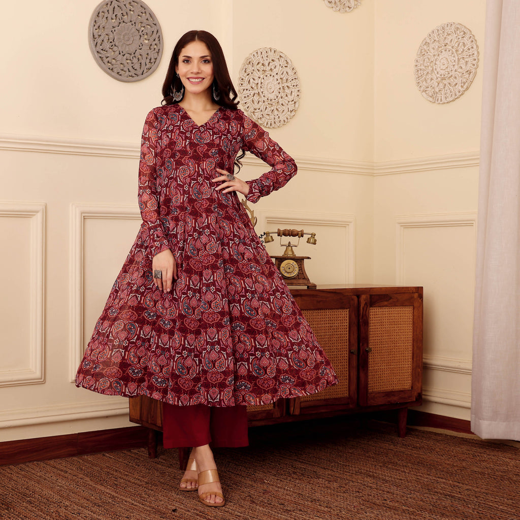 Tilotma Georgette Kurta